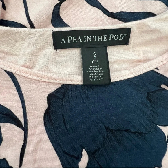 A Pea In The Pod pink short sleeve pullover maternity dress w/ flowers Size S - Picture 6 of 6